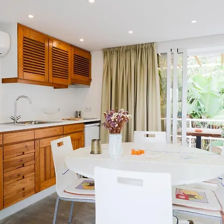 Baldeia - Oceanfront